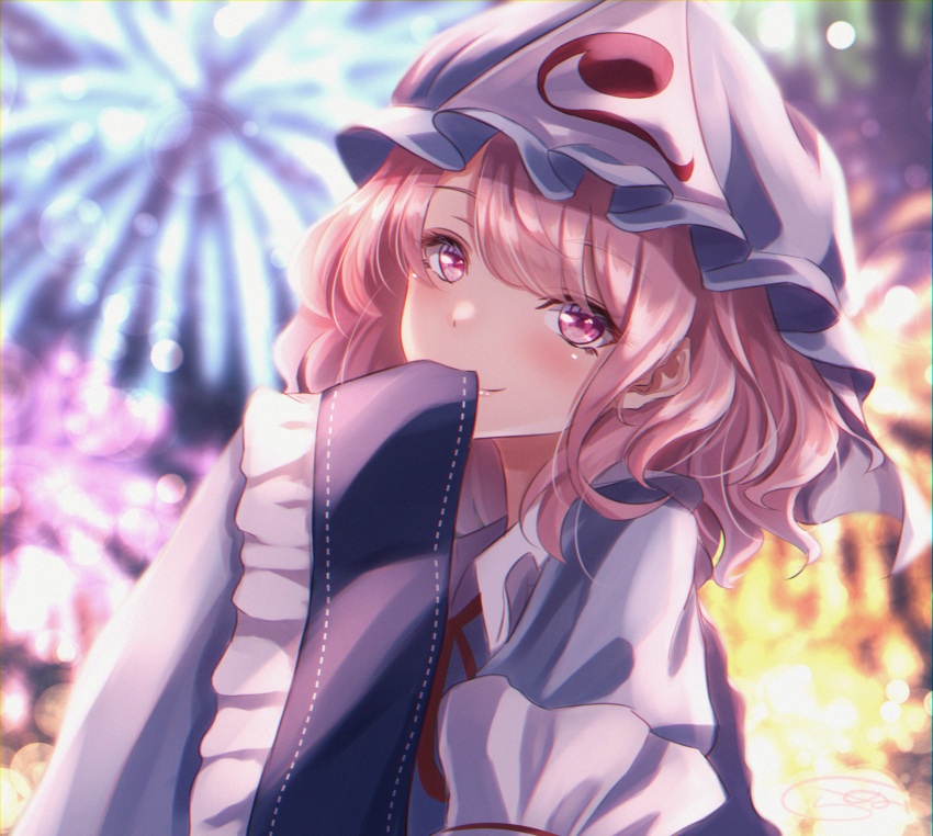 1girl blue_headwear blue_kimono blurry blurry_background closed_mouth commentary_request covering_mouth fireworks hat head_tilt highres japanese_clothes kimono long_sleeves looking_at_viewer medium_hair mob_cap neck_ribbon pink_eyes pink_hair red_ribbon ribbon saigyouji_yuyuko shiranui_(wasuresateraito) smile solo touhou triangular_headpiece upper_body wide_sleeves