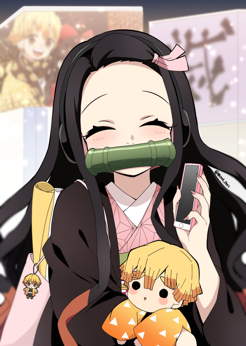 1girl ^_^ absurdres agatsuma_zenitsu bag bamboo black_hair cellphone closed_eyes gag hair_ribbon haori highres holding holding_phone japanese_clothes kamado_nezuko kimetsu_no_yaiba kimono long_hair long_sleeves looking_at_viewer mouth_hold multicolored_hair phone pink_kimono pink_ribbon pori_(kmt_pori) ribbon smartphone very_long_hair