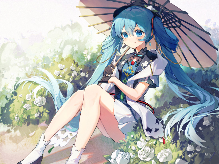 1girl bangs black_gloves black_headwear blue_eyes blue_hair closed_mouth day earrings eyebrows_visible_through_hair flower gloves hair_between_eyes hat hat_flower hatsune_miku highres holding holding_umbrella jewelry long_hair miku_with_you_(vocaloid) miniskirt oil-paper_umbrella outdoors pleated_skirt short_sleeves sitting skirt smile socks solo twintails umbrella very_long_hair vocaloid white_flower white_legwear white_skirt white_umbrella yunweishukuang