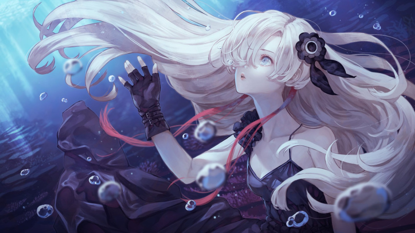 1girl air_bubble black_dress black_gloves blonde_hair blue_eyes bubble copyright_request dress fingerless_gloves floating_hair gloves hair_over_shoulder hand_up highres kaoming long_hair looking_up one_eye_covered parted_lips solo spaghetti_strap underwater