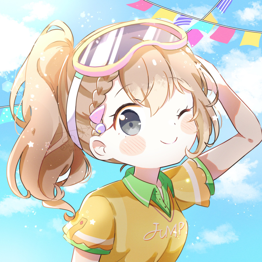 1girl ;) absurdres adjusting_goggles aobahosino arm_at_side backlighting bangs blue_sky blurry blush_stickers bokeh braid breasts brown_hair buttons clothes_writing clouds cloudy_sky collared_shirt day depth_of_field dot_nose eyelashes goggles goggles_on_head green_shirt grey_eyes hair_between_eyes hair_ornament hairclip hanasato_minori hand_up head_tilt high_ponytail highres jersey light_blush light_particles one_eye_closed outdoors project_sekai shirt short_sleeves single_horizontal_stripe single_sidelock sky small_breasts smile solo star_(symbol) string_of_flags sunlight swept_bangs tareme upper_body