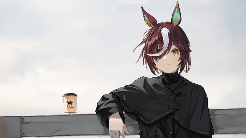 1girl animal_ears artist_name asama_(drift_in) bangs black_jacket brown_hair capelet closed_mouth cup disposable_cup elbow_rest eyepatch fence gloves highres horse_ears jacket long_sleeves looking_at_viewer multicolored_hair short_hair solo streaked_hair tanino_gimlet_(umamusume) turtleneck umamusume upper_body watermark white_gloves yellow_eyes