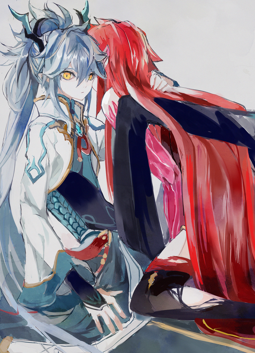 2boys blue_hair closed_mouth denif_(elsword) dragon_boy dragon_horns dragon_tail elsword facing_away highres horns hug kurayuki0404 long_hair long_sleeves looking_at_viewer multiple_boys otoko_no_ko pointy_ears ponytail redhead rosso_(elsword) tail very_long_hair white_background yellow_eyes