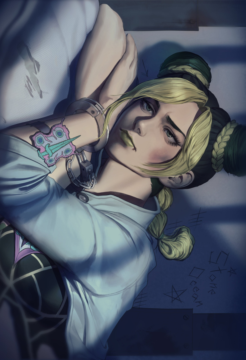 1girl absurdres black_hair blonde_hair bruise bruise_on_face coat collared_coat compression_shirt crossed_arms cuffs domokkkk green_eyes green_hair green_lips half-closed_eyes handcuffs highres injury jojo_no_kimyou_na_bouken kujo_jolyne light long_hair looking_to_the_side lying multicolored_hair on_side pillow ponytail prison prison_cell solo stone_ocean upper_body wall