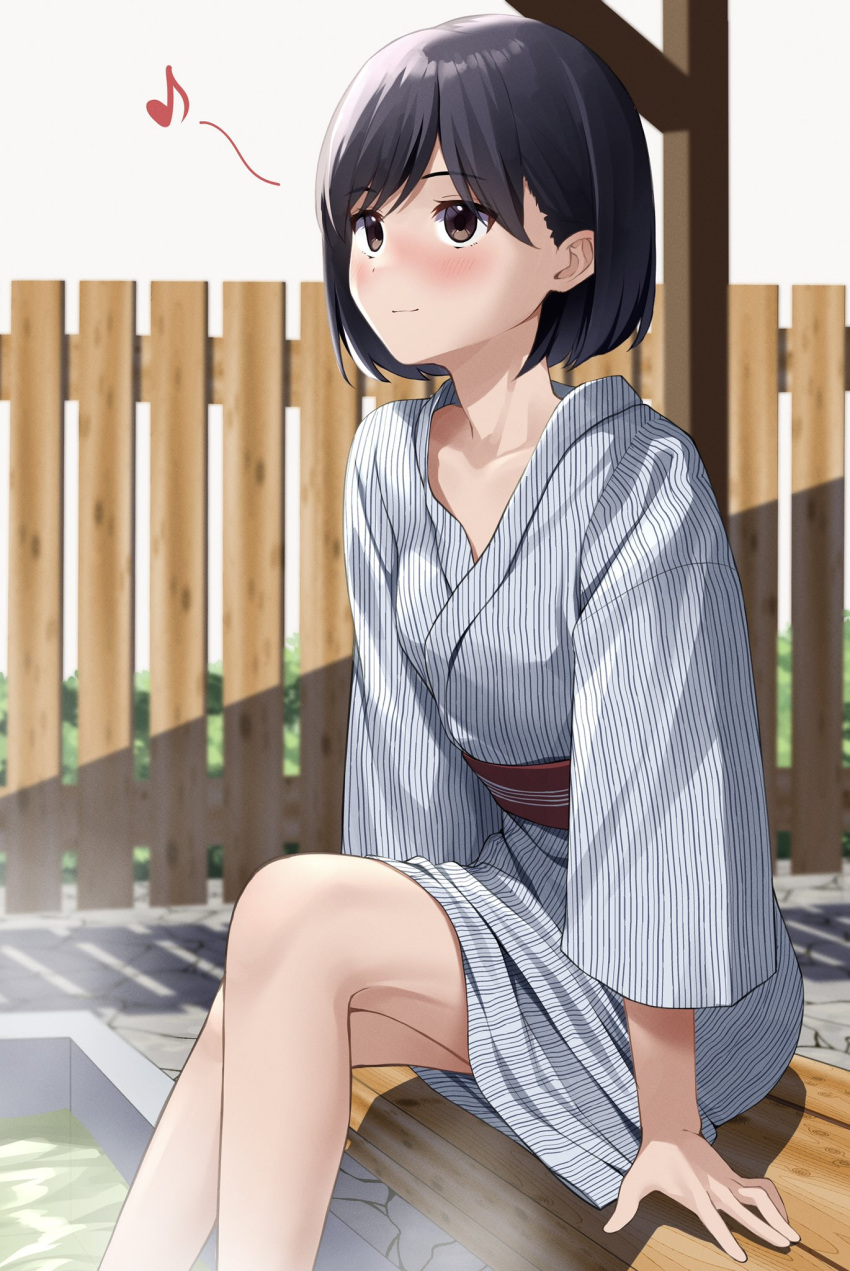 1girl bangs black_hair brown_eyes closed_mouth commentary_request crossed_legs fence highres japanese_clothes kimono kiona_(giraffe_kiona) onsen original shadow short_hair sitting smile soaking_feet solo steam wooden_fence