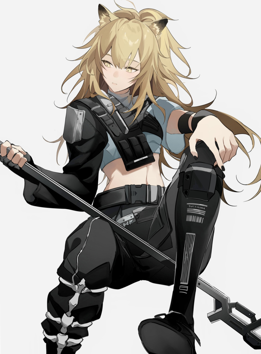 1girl absurdres animal_ears arknights armband armor azure_silan barcode belt black_belt black_gloves black_nails black_pants blonde_hair blue_shirt breasts chinese_commentary closed_mouth cropped_shirt expressionless eyebrows_hidden_by_hair fingerless_gloves foot_out_of_frame gloves grey_background hand_on_own_knee highres holding holding_weapon knee_pads lion_ears long_hair looking_down looking_to_the_side medium_breasts midriff navel official_alternate_costume pants ponytail shirt short_sleeves shoulder_armor siege_(arknights) siege_(city_destroyer)_(arknights) simple_background single_glove sitting solo tactical_clothes thigh-highs turtleneck weapon wristband yellow_eyes