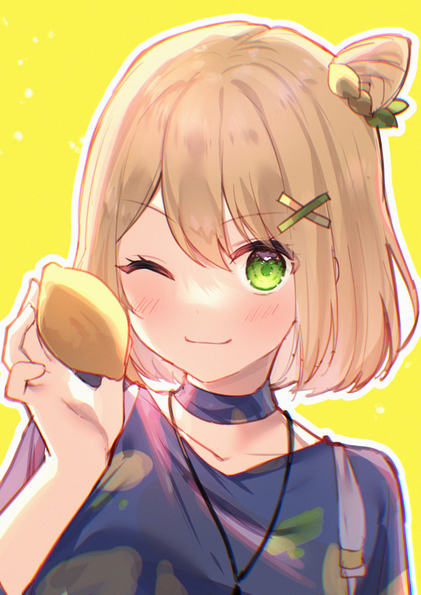 1girl ;) bangs blue_choker blue_shirt brown_hair choker closed_mouth collarbone cone_hair_bun copyright_request food fruit green_eyes hair_between_eyes hair_bun hair_ornament hairclip hand_up highres holding holding_food kitasaya_ai lemon one_eye_closed outline shirt simple_background smile solo upper_body virtual_youtuber white_outline x_hair_ornament yellow_background