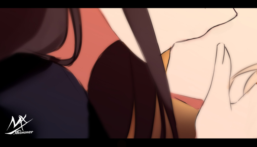 2girls artist_name black_hair black_shirt blurry blurry_background close-up depth_of_field hand_on_another's_face head_out_of_frame highres inoue_takina kiss letterboxed long_hair lycoris_recoil multiple_girls nishikigi_chisato shimmer shirt signature yuri