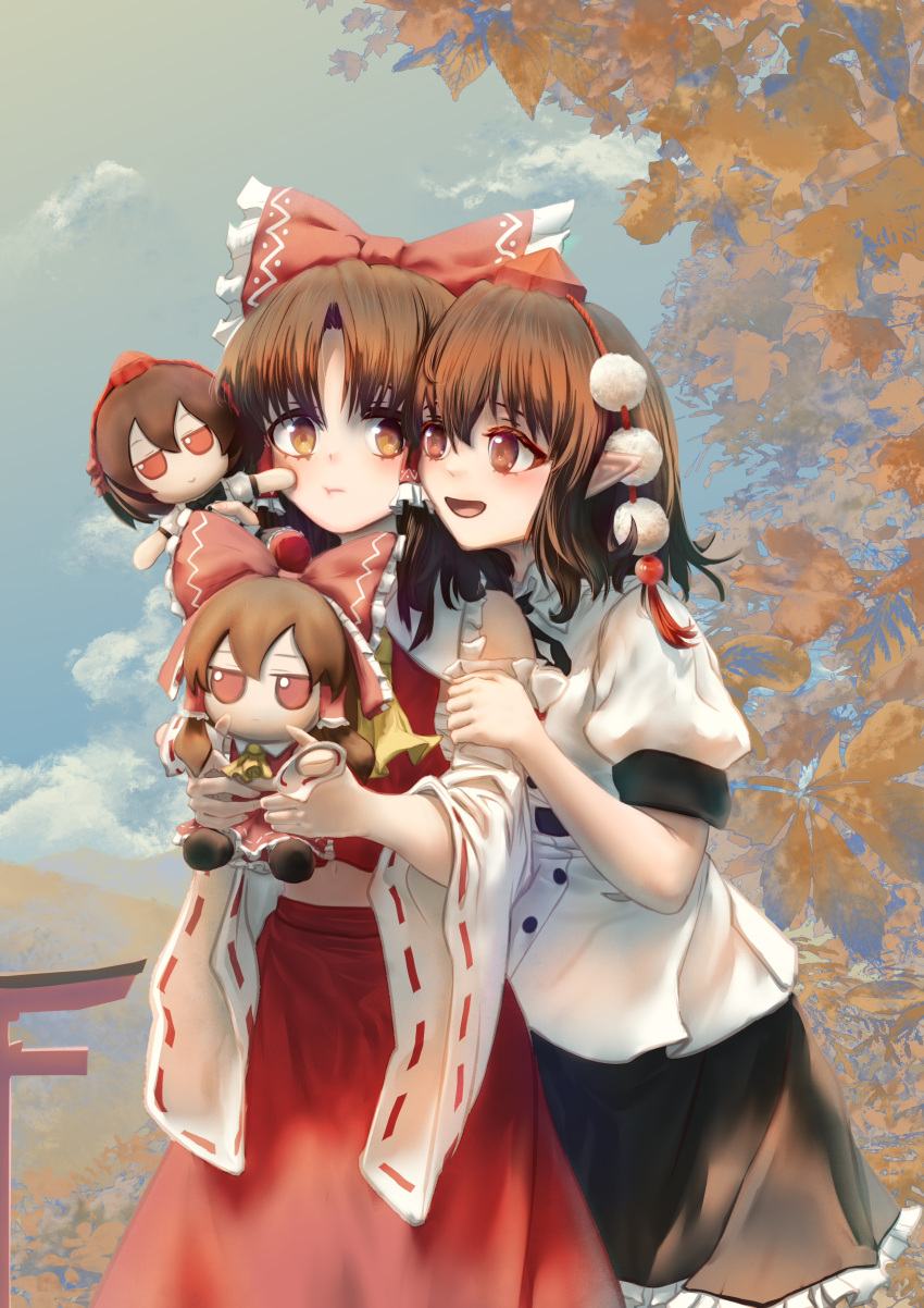 2girls absurdres ascot autumn black_ribbon black_skirt bow brown_hair clouds collared_shirt detached_sleeves fasnakegod frilled_bow frilled_hair_tubes frilled_shirt_collar frilled_skirt frills fumo_(doll) hair_bow hair_tubes hakama hakama_skirt hakurei_reimu hat highres japanese_clothes medium_hair midriff mountainous_horizon multiple_girls outdoors pom_pom_(clothes) red_bow red_eyes red_hakama red_shirt red_skirt ribbon ribbon-trimmed_sleeves ribbon_trim shameimaru_aya shirt skirt sleeveless sleeveless_shirt tokin_hat torii touhou tree white_shirt white_sleeves wide_sleeves yellow_ascot