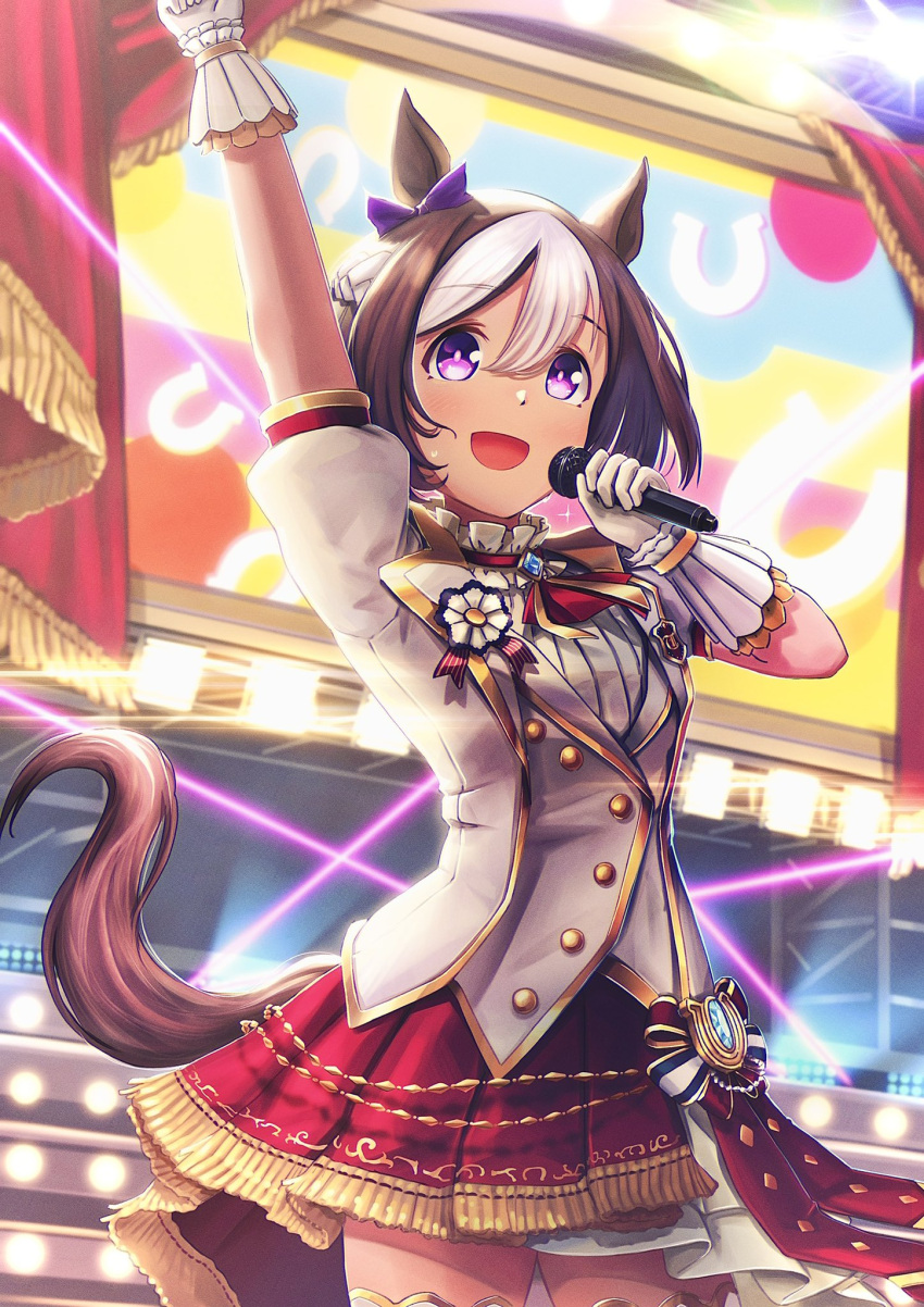 1girl animal_ears arm_up ascot bangs blush brown_hair cowboy_shot gloves highres holding holding_microphone horse_ears horse_girl horse_tail jacket microphone open_mouth outstretched_arm ponpochi puffy_short_sleeves puffy_sleeves red_ascot red_skirt shirt short_hair short_sleeves skirt smile solo special_week_(umamusume) stage sweatdrop tail thigh-highs umamusume vest violet_eyes white_gloves white_jacket white_shirt white_vest