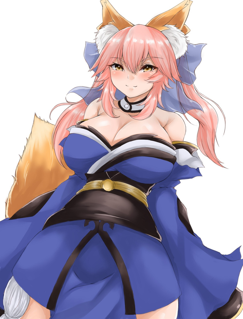 1girl animal_ear_fluff animal_ears blue_bow blue_kimono blue_sleeves bow breasts detached_collar detached_sleeves fate/extra fate_(series) fox_ears fox_girl fox_tail hair_bow highres japanese_clothes kimono large_breasts long_hair pelvic_curtain pink_hair ryou_(619-619) short_kimono smile solo split_ponytail tail tamamo_(fate) tamamo_no_mae_(fate/extra) wide_sleeves yellow_eyes