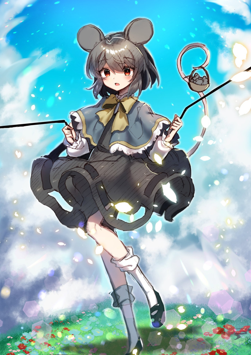 1girl animal_ears basket black_footwear blue_capelet blue_sky bobby_socks bow bowtie budou_zerii_98yen capelet clouds dowsing_rod dress full_body grey_dress grey_hair highres looking_at_viewer mouse mouse_ears mouse_girl mouse_tail nazrin open_mouth outdoors red_eyes short_hair sky socks tail touhou yellow_bow yellow_bowtie