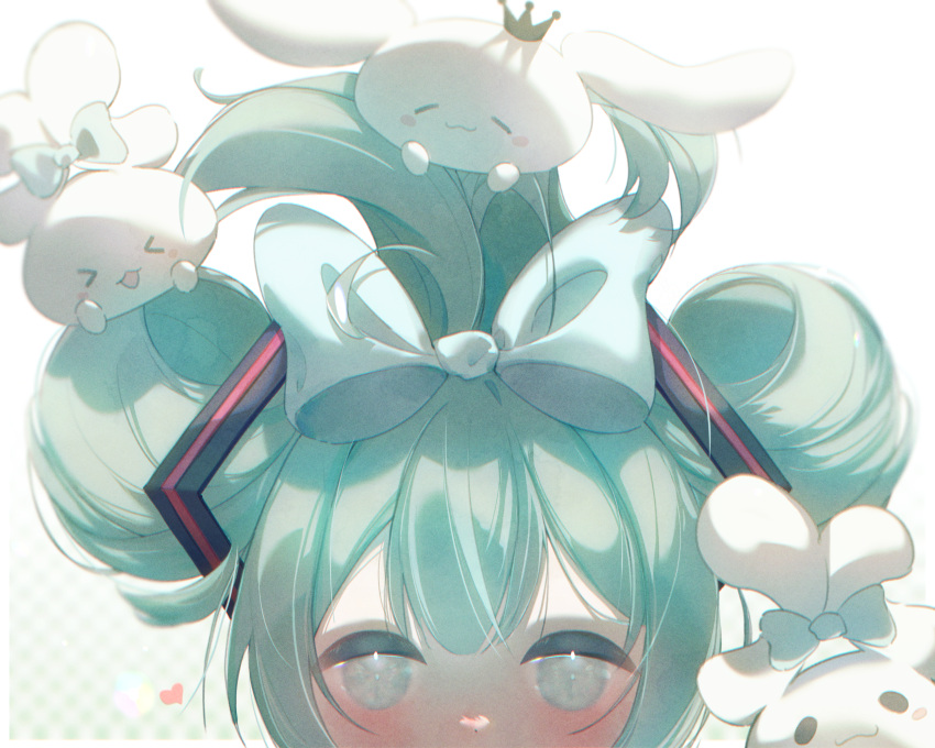 &gt;_&lt; 1girl :3 ^_^ bangs be-bird black_headwear blue_bow blush blush_stickers bow cinnamiku cinnamoroll close-up closed_eyes commentary creature_on_head crossover crown double_bun ear_bow expressionless green_hair grey_eyes hair_bow hair_bun hands_on_own_cheeks hands_on_own_face happy hatsune_miku heart highres looking_at_viewer mini_crown polka_dot polka_dot_background sanrio straight-on tied_ears updo vocaloid white_background