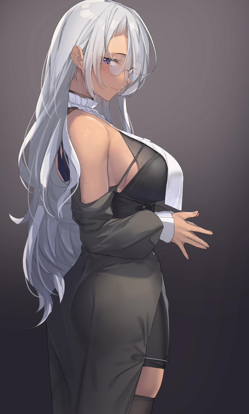 1girl absurdres ass bangs bare_shoulders black_background black_thighhighs blush breasts closed_mouth dark-skinned_female dark_skin from_side glasses gradient gradient_background grey_hair highres large_breasts long_hair long_sleeves looking_at_viewer original pallad simple_background solo thigh-highs violet_eyes