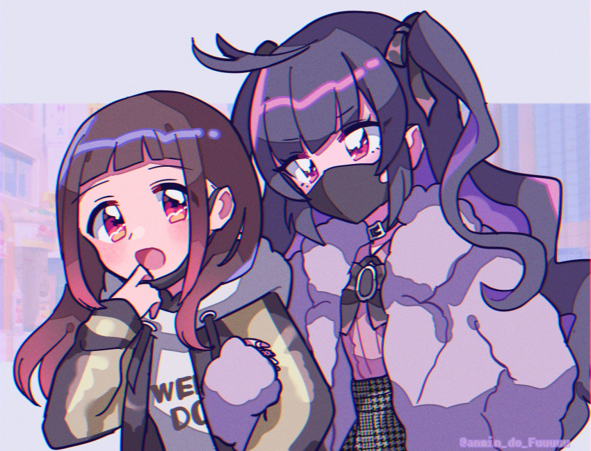 2girls ahoge anmin_do_fuuuuu arm_hug bangs black_bow black_choker black_hair black_jacket blunt_bangs bow center_frills chizu_ranka choker chromatic_aberration city commentary covered_mouth finger_to_own_chin frills fur_jacket gradient_hair hair_down hand_on_hip hand_up highres hood hoodie houndstooth jacket lapels long_hair looking_at_another magia_record:_mahou_shoujo_madoka_magica_gaiden mahou_shoujo_madoka_magica mask mask_pull mouth_mask multicolored_hair multiple_girls ooba_juri open_mouth orange_eyes orange_hair pastel_colors pink_shirt print_hoodie shirt short_bangs sidelocks symbol-only_commentary text_print track_jacket twintails twitter_username upper_body wavy_hair white_hoodie white_jacket