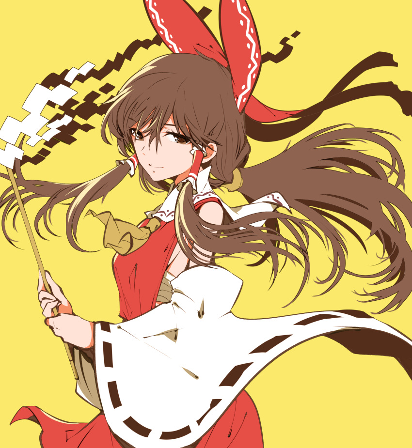 1girl absurdres ascot bare_shoulders bow brown_eyes brown_hair closed_mouth detached_sleeves gohei hair_between_eyes hair_bow hair_tubes hakurei_reimu highres holding ichizen_(o_tori) japanese_clothes long_hair nontraditional_miko one-hour_drawing_challenge red_bow red_skirt ribbon-trimmed_sleeves ribbon_trim sarashi sidelocks simple_background skirt solo touhou upper_body white_sleeves wide_sleeves yellow_ascot yellow_background