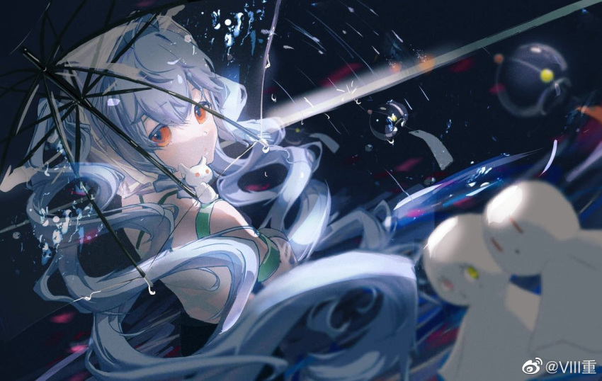 1girl blue_hair commentary double_helix from_behind girls'_frontline_neural_cloud girls_frontline hair_between_eyes helix_(girls'_frontline_nc) holding holding_umbrella long_hair looking_at_viewer looking_back orange_eyes rain shuimu_mao_mao_tou solo teruterubouzu transparent transparent_umbrella twintails umbrella upper_body very_long_hair weibo_username wind_chime