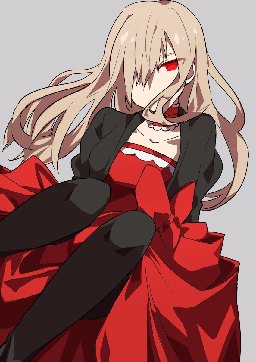 1girl absurdres black_jacket black_pantyhose blonde_hair bow collar covered_mouth dress feet_out_of_frame frilled_collar frills grey_background hair_over_one_eye head_tilt highres higyaku_no_noel jacket knees_up long_hair looking_at_viewer no_pupils noel_cerquetti pantyhose red_collar red_dress red_eyes shirone_(shiromame-0111) simple_background solo waist_bow