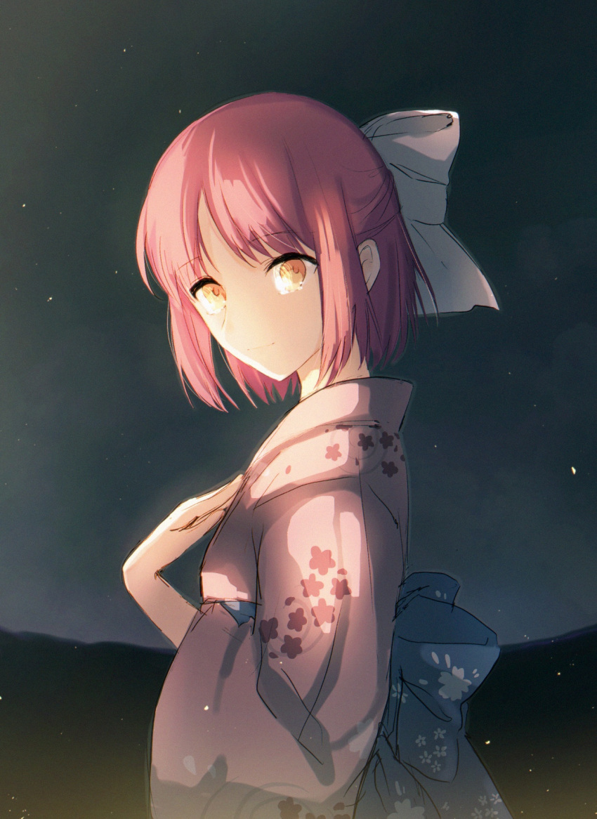 1girl alternate_costume bangs blue_bow bow brown_eyes closed_mouth floral_print from_side hair_bow highres kohaku_(tsukihime) light looking_at_viewer matsuoka_(mtok_0) night pink_hair short_hair smile solo tsukihime upper_body wide_sleeves