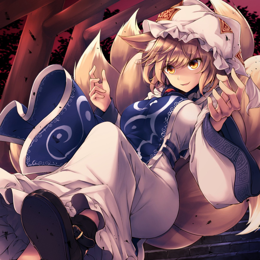 1girl animal_ear_fluff animal_ears bangs blonde_hair blue_tabard breasts brown_footwear buckle commentary_request dress eyelashes fox_ears fox_tail frills gem hair_between_eyes hat highres jewelry large_breasts long_sleeves looking_to_the_side midori_(misuriru8) multiple_tails ofuda open_mouth outstretched_arms pillow_hat print_tabard red_gemstone shoes short_hair smile solo stairs standing tabard tail tassel torii touhou white_dress wide_sleeves yakumo_ran yellow_eyes