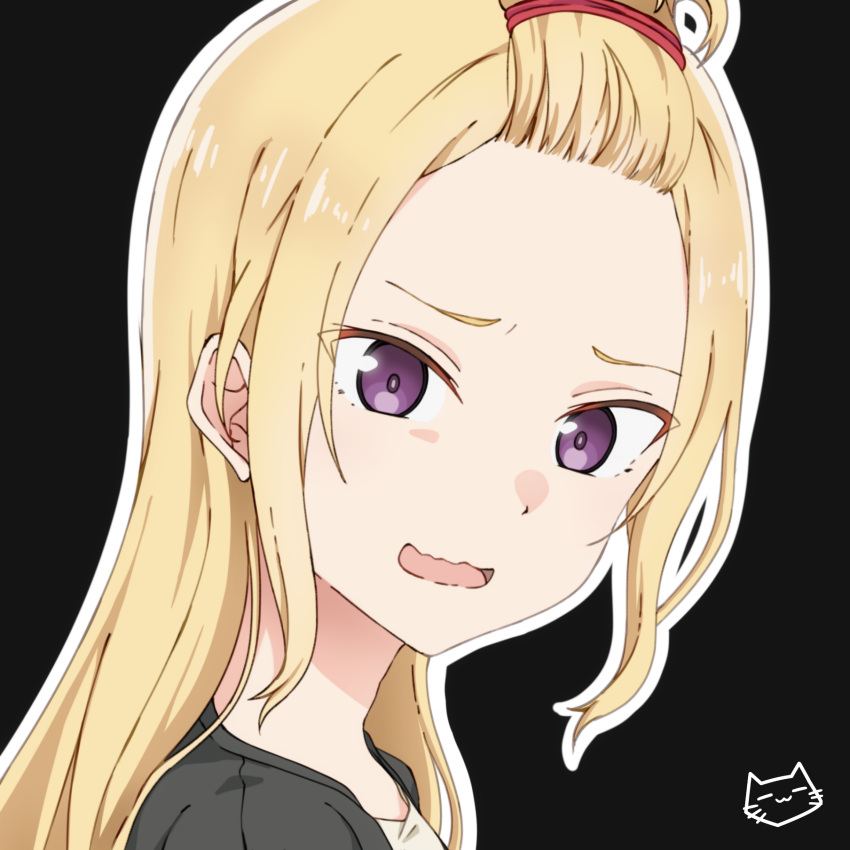 1girl bangs_pinned_back black_background blonde_hair close-up hair_tie highres iori_(keihh) keihh long_hair looking_at_viewer open_mouth original solo violet_eyes wavy_mouth