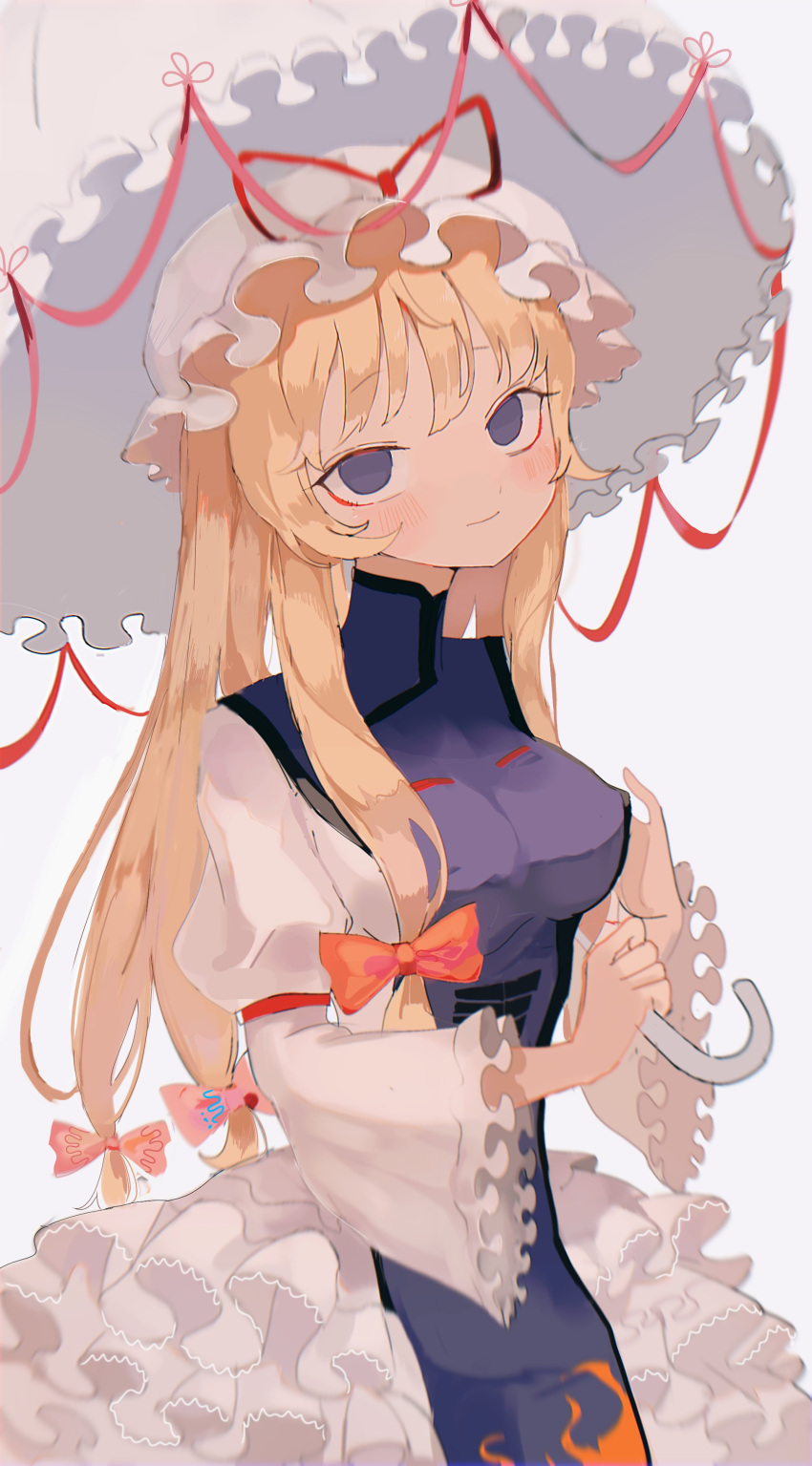 1girl absurdres bangs blonde_hair closed_mouth comkdom commentary_request dress flame_print frilled_sleeves frills hair_ribbon hat hat_ribbon highres holding holding_umbrella light_smile long_hair long_sleeves mob_cap red_ribbon ribbon ribbon-trimmed_umbrella simple_background smile solo tabard touhou tress_ribbon umbrella violet_eyes white_background white_dress white_headwear wide_sleeves yakumo_yukari