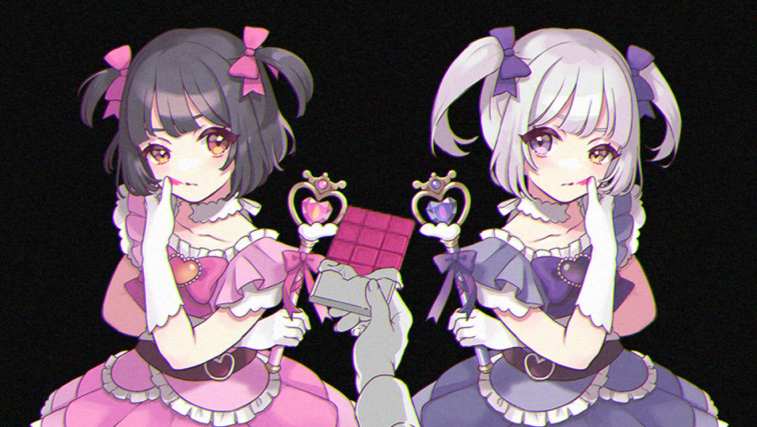 2girls asymmetrical_eyes bangs belt blunt_bangs blush bow bowtie brooch brown_belt brown_hair censored chocolate choker chromatic_aberration closed_mouth crossed_arms dress eyebrows_hidden_by_hair food food_on_face frilled_dress frilled_sleeves frills gem gloves hair_bow heart heterochromia holding holding_chocolate holding_food holding_wand jewelry kamogawa_akira kano_(singer) layered_sleeves lon_(niconico) looking_at_viewer magical_girl mahou_shoujo_to_chokorewito_(vocaloid) matching_hairstyle matching_outfit multiple_girls no_nose orange_eyes orange_gemstone pink_bow pink_bowtie pink_dress pointless_censoring purple_bow purple_bowtie purple_brooch purple_dress purple_gemstone ribbon_choker short_hair short_sleeves sidelocks symmetrical_pose twintails two_side_up upper_body violet_eyes wand white_choker white_gloves white_hair yellow_eyes