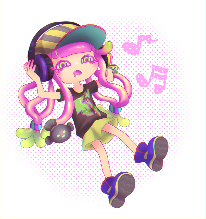1girl baseball_cap black_shirt bracelet colored_eyelashes drooling fish full_body gradient_hair green_skirt harmony's_clownfish_(splatoon) harmony_(splatoon) hat headphones headphones_over_headwear highres jewelry light_green_hair long_hair multicolored_eyes multicolored_hair musical_note no_eyebrows no_nose open_mouth pink_hair purple_footwear ricco_(pixiv74946264) shirt shoes short_sleeves skirt splatoon_(series) splatoon_3 striped striped_headwear tentacle_hair two-tone_hair white_background