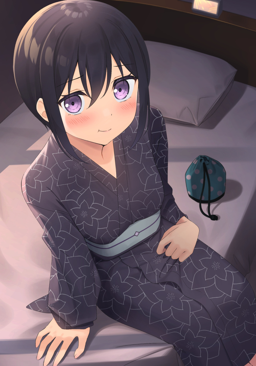 1girl :t apollo_(hu_maple) bangs bed black_hair blush breasts closed_mouth clothes_grab commentary_request dot_nose dutch_angle feet_out_of_frame furrowed_brow hair_between_eyes highres indoors japanese_clothes kimono long_sleeves looking_at_viewer looking_up medium_hair obi on_bed original pillow sash sidelocks sitting smile solo violet_eyes yukata