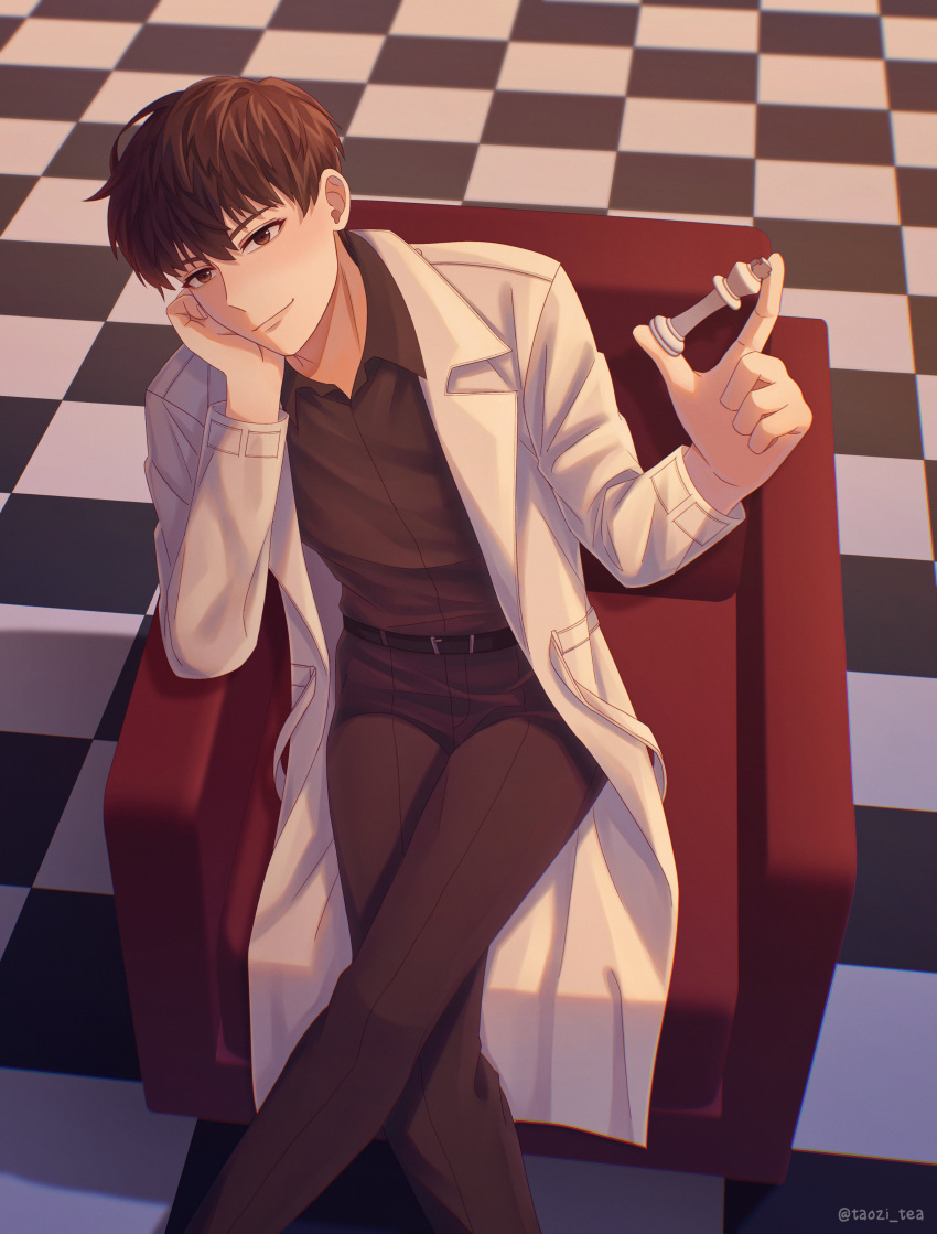 1boy absurdres belt brown_eyes brown_hair brown_pants brown_shirt chair checkered_floor chess_piece chromatic_aberration closed_mouth collared_shirt commentary crossed_legs dok-ja_kim english_commentary feet_out_of_frame hair_between_eyes head_rest highres holding_chess_piece jacket long_sleeves looking_at_viewer male_focus omniscient_reader's_viewpoint open_clothes open_jacket pants shirt short_hair sitting smile solo taozi_tea twitter_username white_jacket