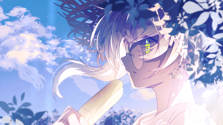 1boy asymmetrical_bangs bangs blue_sky blue_theme chariki chariki_(vtuber) clouds cloudy_sky ear_piercing facing_to_the_side food glasses highres indie_virtual_youtuber looking_ahead male_focus piercing popsicle short_hair_with_long_locks sky solo virtual_youtuber white_hair yellow_eyes