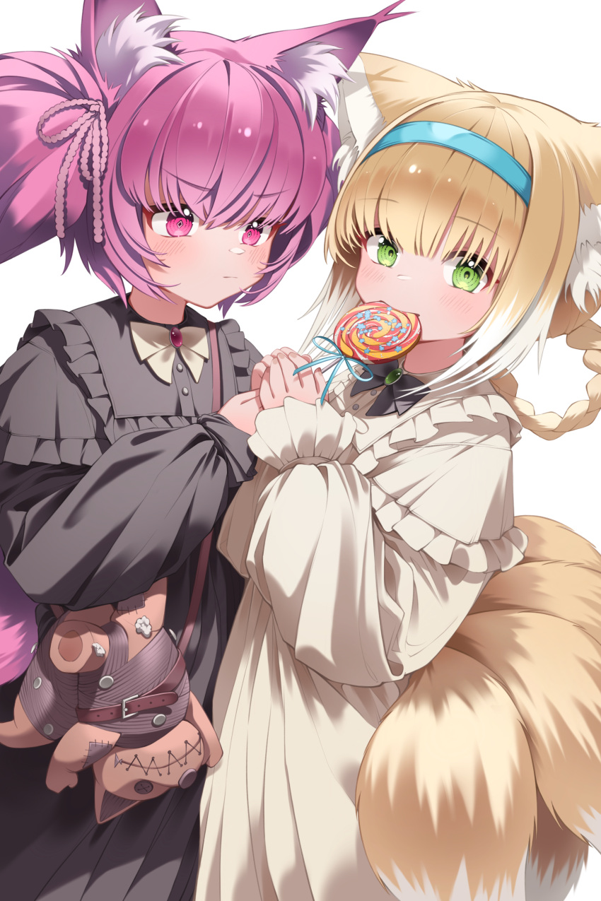 2girls absurdres animal_ear_fluff animal_ears arknights bangs black_bow black_dress blonde_hair blue_hairband blush bow braid brooch candy closed_mouth commentary_request dress eating food fox_ears fox_girl fox_tail frilled_dress frills green_eyes hair_between_eyes hair_rings hairband highres holding holding_candy holding_food holding_lollipop jewelry kitsune lollipop long_sleeves looking_at_another multicolored_hair multiple_girls pink_hair puffy_long_sleeves puffy_sleeves red_eyes shamare_(arknights) simple_background stuffed_animal stuffed_dog stuffed_toy suzuran_(arknights) swirl_lollipop tail twin_braids twintails two-tone_hair v-shaped_eyebrows white_background white_bow white_dress white_hair zhengqi_zhizi_sg