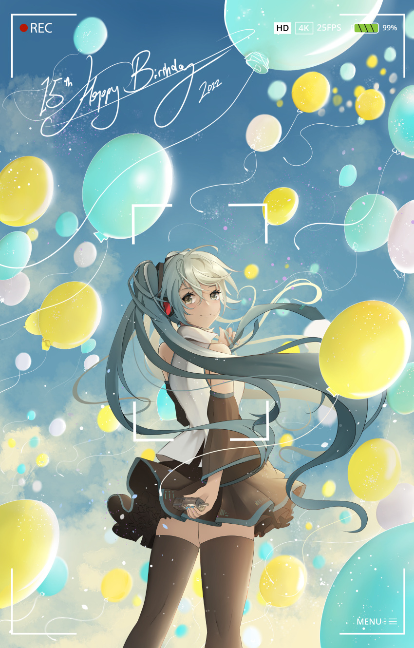 1girl 2022 absurdres balloon birthday black_thighhighs commentary detached_sleeves english_commentary green_eyes green_hair hair_between_eyes hatsune_miku highres kampher_(yekxiong) long_hair looking_at_viewer mixed-language_commentary recording smile solo thigh-highs twintails vocaloid