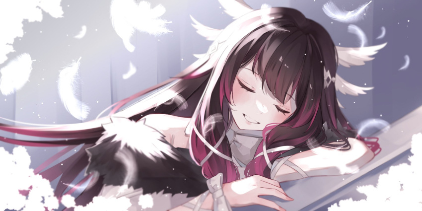 1girl bare_shoulders black_hair blush bow closed_eyes coat columbina_(genshin_impact) facing_viewer falling_feathers feathers fur-trimmed_coat fur_trim genshin_impact grin head_rest head_wings highres light_particles long_hair multicolored_hair redhead ribbon riiseika single_bare_shoulder smile solo streaked_hair two-tone_hair upper_body white_bow white_feathers wings wrist_ribbon