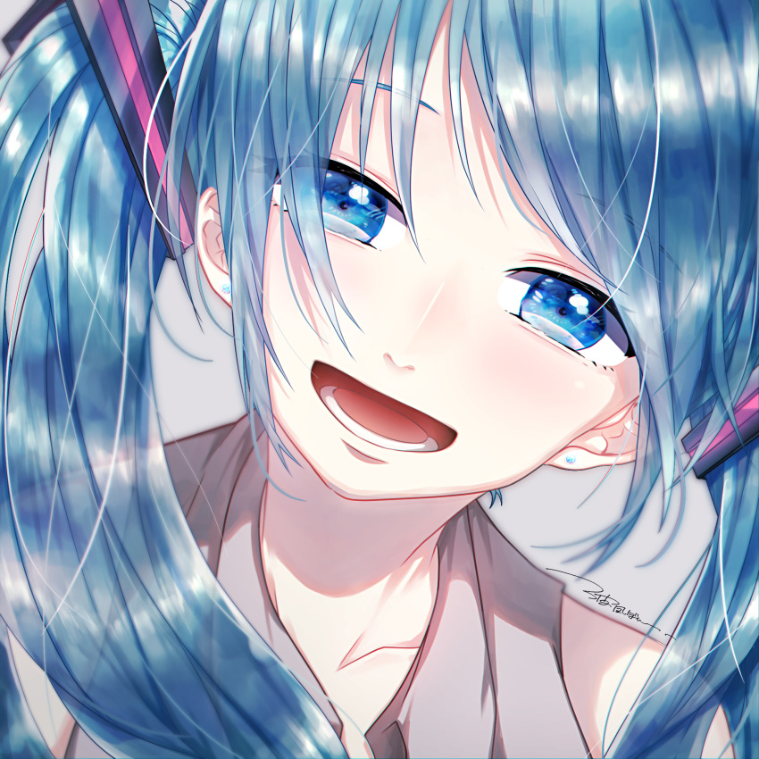 1girl :d bangs blue_eyes blue_hair collarbone earrings grey_shirt hair_between_eyes hair_ornament hatsune_miku highres jewelry long_hair looking_at_viewer namikaze_bon open_mouth portrait shiny shiny_hair shirt sleeveless sleeveless_shirt smile solo twintails vocaloid