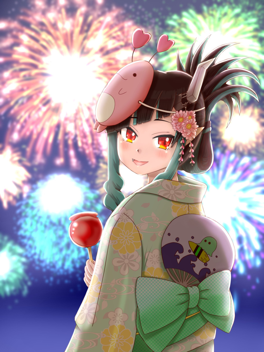 1girl absurdres aerial_fireworks alternate_costume alternate_hairstyle bangs black_hair blue_hair blue_kimono blush bow candy_apple commentary_request demon_girl demon_horns fang fireworks flower folded_ponytail food from_behind green_bow highres holding holding_food horn_flower horns japanese_clothes kein_k kimono long_sleeves looking_at_viewer looking_back mask mask_on_head multicolored_hair open_mouth pink_flower pointy_ears red_eyes shishio_chris smile solo sugar_lyric two-tone_hair upper_body virtual_youtuber yukata