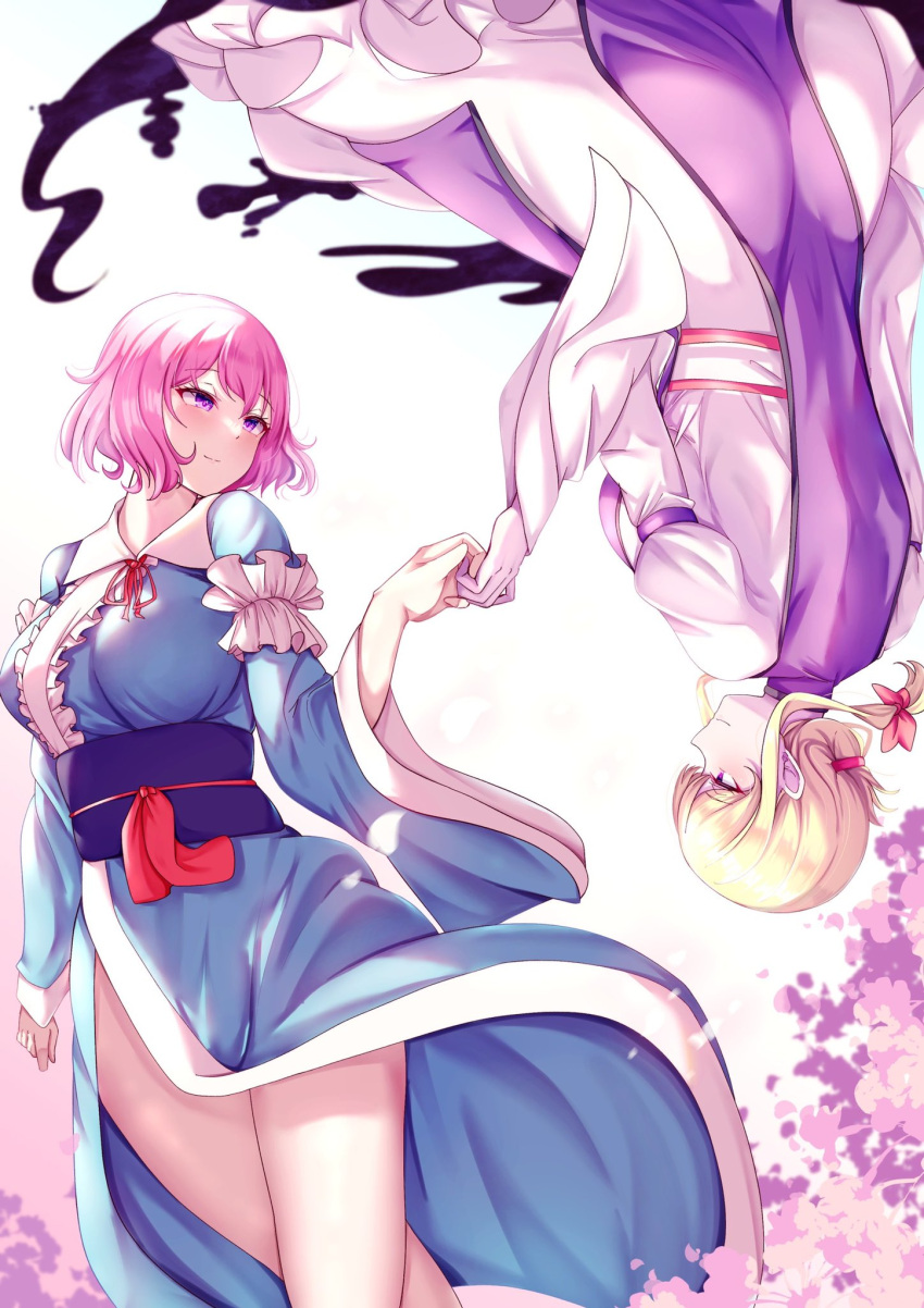 2girls blonde_hair blue_kimono breasts closed_mouth dress frilled_kimono frills highres holding_hands japanese_clothes kimono large_breasts long_sleeves looking_at_another mirufui multiple_girls pink_eyes pink_hair saigyouji_yuyuko sash simple_background smile tabard touhou violet_eyes white_background white_dress wide_sleeves yakumo_yukari