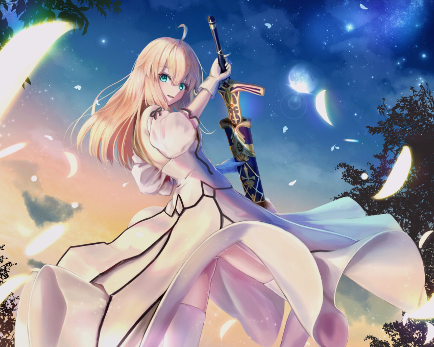 1girl ahoge aomaru_(shta-chu-jisuiai) artoria_pendragon_(fate) blonde_hair caliburn_(fate) cowboy_shot dress fate/grand_order fate/unlimited_codes fate_(series) flower gloves green_eyes highres holding holding_sword holding_weapon lily_(flower) long_hair looking_at_viewer saber saber_lily scabbard sheath smile solo sword thigh-highs unsheathing weapon white_dress