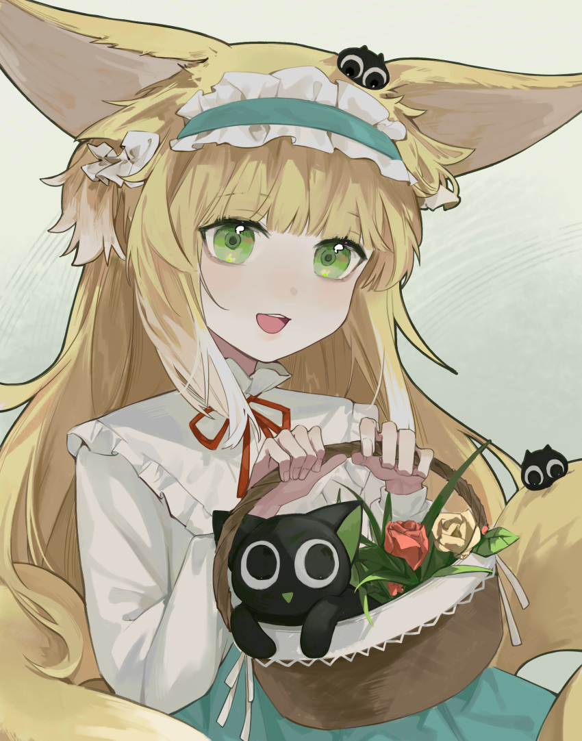 1girl absurdres alternate_costume alternate_hairstyle animal_ears animal_on_head arknights basket black_cat blonde_hair blue_hairband blue_skirt cat fox_ears fox_girl fox_tail frilled_hairband frills green_eyes grey_background hair_down hairband hands_up highres holding holding_basket kunjiao_jia_juan long_hair looking_at_viewer multicolored_hair neck_ribbon on_head red_ribbon ribbon shirt simple_background skirt solo streaked_hair suzuran_(arknights) suzuran_(spring_praise)_(arknights) tail teeth triangle_mouth upper_teeth white_hair white_shirt