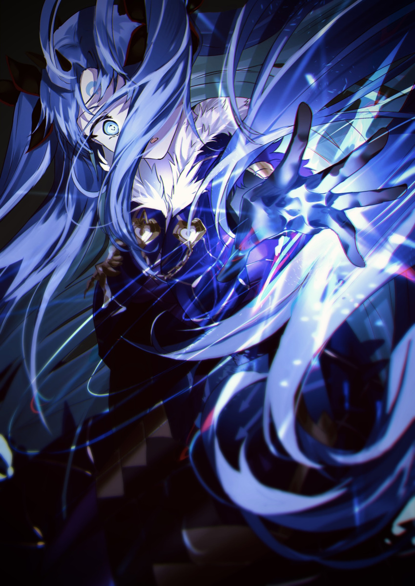 1girl absurdres bangs blue_bodysuit blue_cloak blue_eyes blue_hair bodysuit cloak crescent crescent_facial_mark facial_mark fate/grand_order fate_(series) forehead_mark fur-trimmed_cloak fur_collar fur_trim glowing glowing_eye gold_trim hair_over_one_eye hair_ribbon highres horns ishtar_(fate) light_blue_hair long_hair looking_at_viewer official_alternate_costume official_alternate_hair_color parted_bangs parted_lips purple_bodysuit purple_cloak ribbon ringed_eyes shong solo space_ishtar_(astarte_origin)_(fate) space_ishtar_(fate) star-shaped_pupils star_(symbol) symbol-shaped_pupils two_side_up upper_body very_long_hair