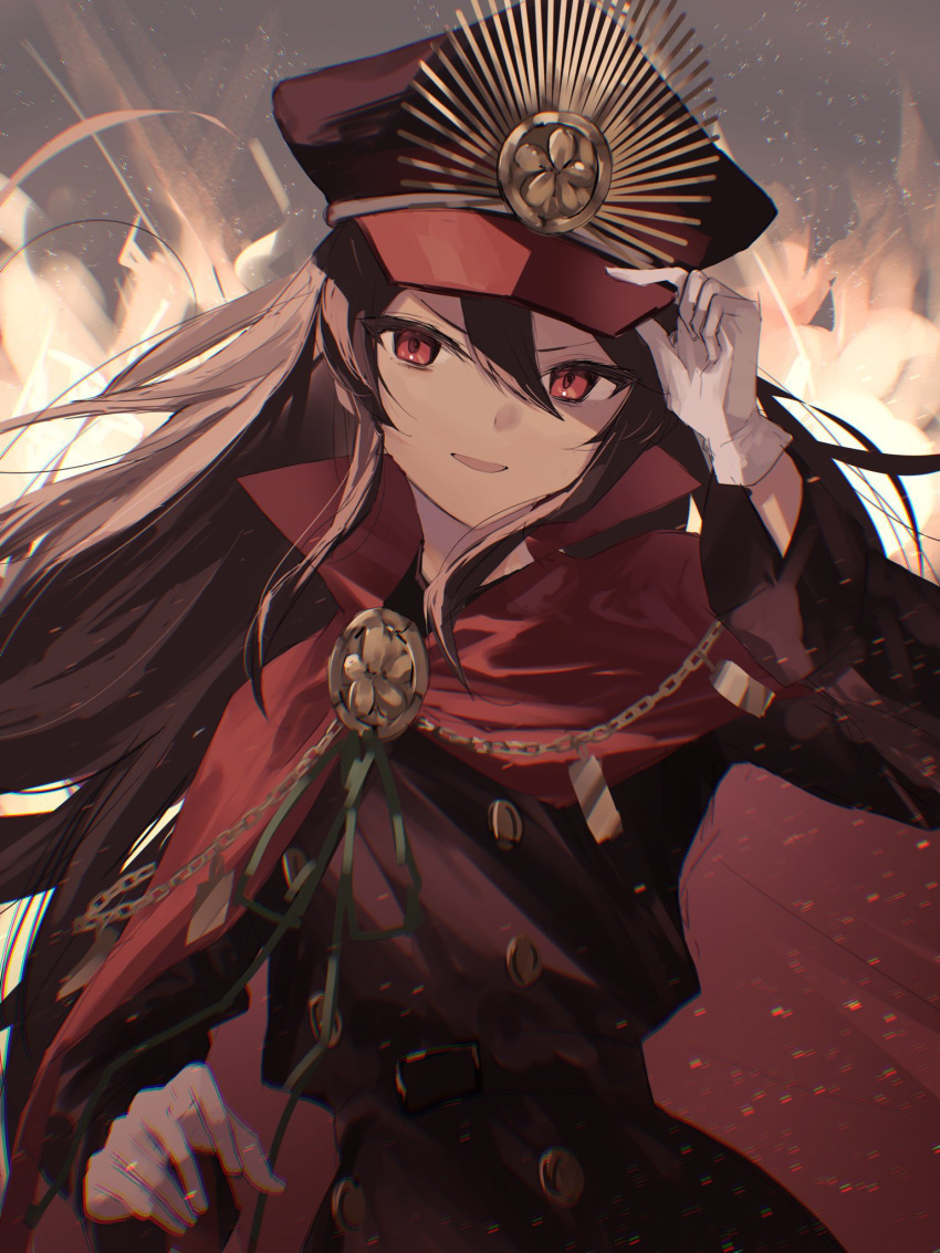 1girl bangs black_hair buttons cape chain commentary_request fate/grand_order fate_(series) floating_hair gloves hair_between_eyes hand_on_headwear hat high_collar highres koha-ace long_hair long_sleeves looking_at_viewer military military_hat military_uniform oda_nobunaga_(fate) oda_nobunaga_(koha-ace) red_cape red_eyes smile solo tamitami uniform upper_body very_long_hair white_gloves