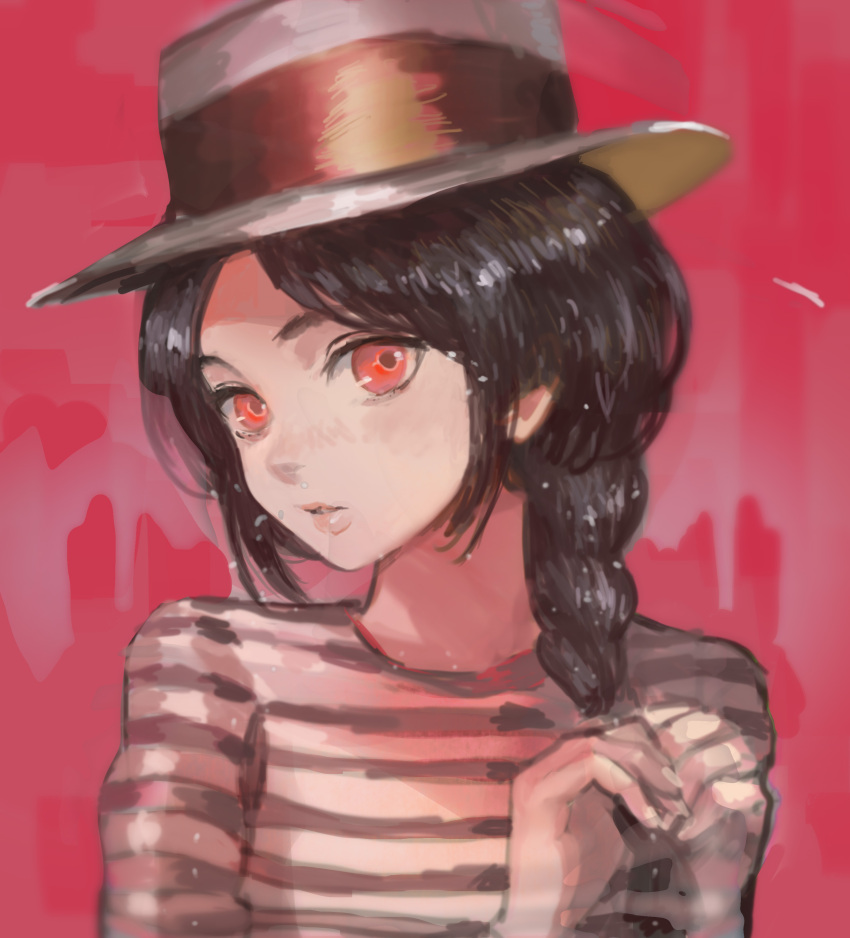 1girl absurdres black_hair braid canking fedora gradient gradient_background hat highres looking_at_viewer medium_hair original parted_lips pink_background red_eyes shirt sidelocks single_braid solo striped striped_shirt upper_body