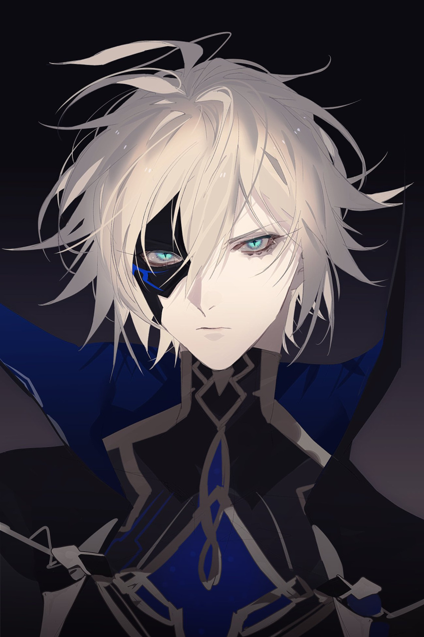 1boy ahoge bangs black_background black_cape blonde_hair blue_cape blue_eyes cape closed_mouth dainsleif_(genshin_impact) eyepatch genshin_impact gold_trim highres male_focus solo t3oekkyu9 two-sided_cape two-sided_fabric upper_body