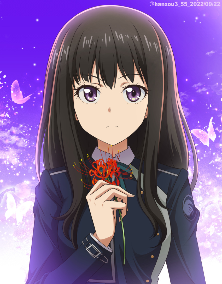 1girl black_hair blue_jacket bug butterfly closed_mouth collared_shirt facing_viewer flower gradient gradient_background green_ribbon hanzou highres holding holding_flower inoue_takina jacket long_hair lycoris_recoil neck_ribbon purple_background ribbon shirt solo spider_lily violet_eyes white_shirt