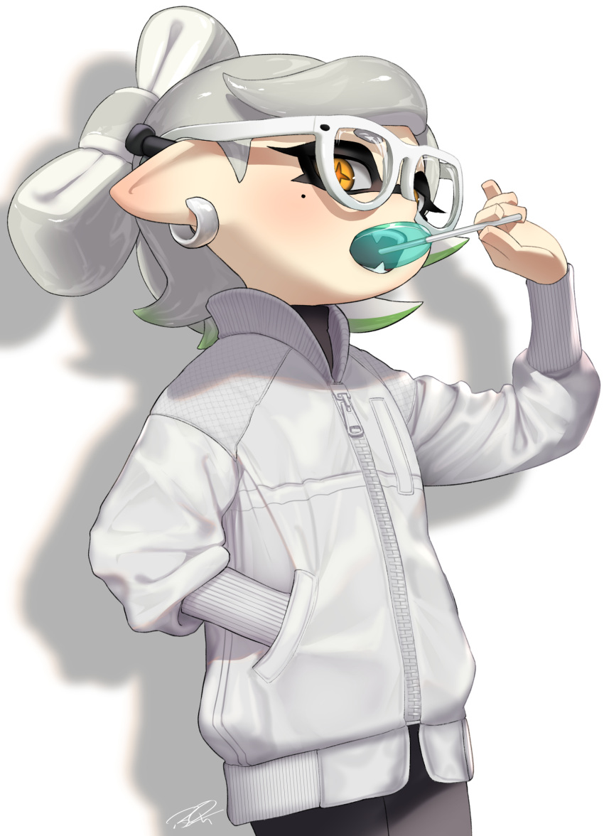1girl absurdres alternate_costume bespectacled candy cross-shaped_pupils earrings fangs food glasses gradient_hair green_hair grey_hair hand_in_pocket hand_up highres holding holding_candy holding_food holding_lollipop jacket jewelry lollipop long_sleeves marie_(splatoon) mole mole_under_eye multicolored_hair open_mouth orange_eyes pocket pointy_ears puchiman short_hair silhouette simple_background solo splatoon_(series) teeth tentacle_hair two-tone_hair white-framed_eyewear white_background white_jacket zipper zipper_pull_tab