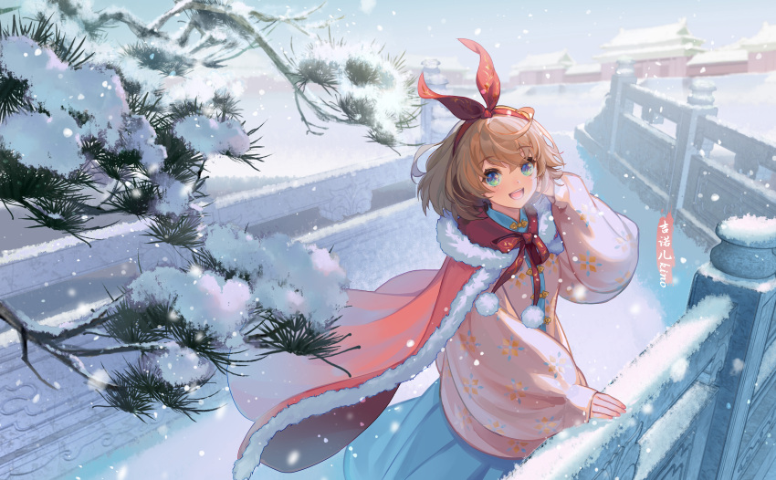 1girl :d absurdres architecture bob_cut branch character_name chinese_clothes cloak cotton_ball cross-shaped_pupils east_asian_architecture floral_print fur-trimmed_cloak fur_trim gradient_eyes green_skirt hair_ribbon hand_in_own_hair hand_on_railing hanfu highres kino_(nebula_beat) long_sleeves looking_at_viewer multicolored_eyes nebula_beat official_art orange_hair orange_shirt pine_tree puffy_long_sleeves puffy_sleeves railing red_cloak red_ribbon ribbon shirt short_hair skirt smile snow snowing solo sparkling_eyes teeth tree violet_eyes virtual_youtuber