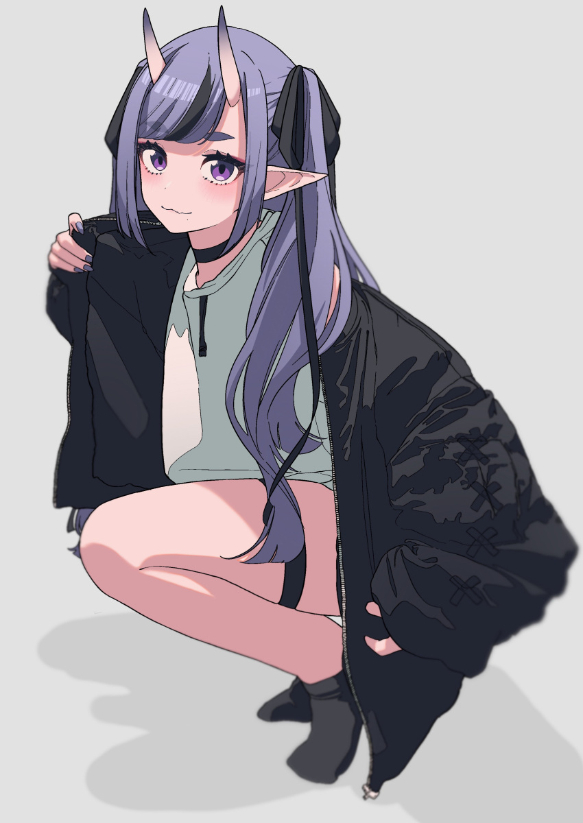 1girl :3 absurdres bangs black_hair black_socks blush choker highres horns jacket long_hair luvluvvox multicolored_hair nijisanji oni oni_horns pointy_ears purple_hair purple_nails rindou_mikoto sleeves_past_wrists socks solo squatting thigh_strap twintails two-tone_hair violet_eyes virtual_youtuber