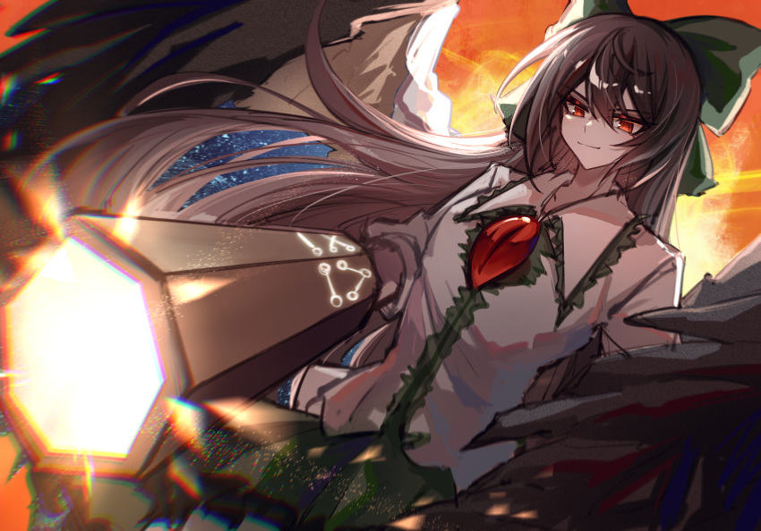 1girl arm_cannon bird_wings black_wings bow brown_hair cape closed_mouth collared_shirt commentary dutch_angle feathered_wings floating_hair frilled_shirt_collar frills green_bow green_skirt hair_between_eyes hair_bow highres long_hair looking_down red_eyes reiuji_utsuho shirt skirt smile solo starry_sky_print symbol-only_commentary third_eye touhou tsurime two-sided_cape two-sided_fabric very_long_hair weapon weitadou_bendou white_cape white_shirt wings