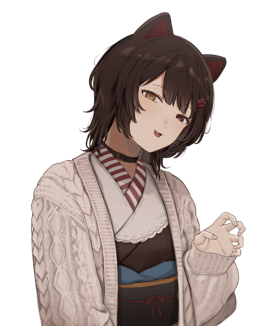 1girl animal_ears bangs brown_cardigan brown_hair brown_kimono cardigan choker dog_ears hand_up heterochromia highres ibuki_(ibuki0118) inui_toko japanese_clothes kimono looking_at_viewer nijisanji open_mouth red_eyes simple_background sleeves_past_wrists solo virtual_youtuber white_background yellow_eyes