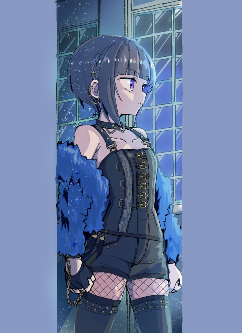 1girl bangs bare_shoulders black_choker black_gloves black_hair black_thighhighs blunt_bangs braid chain choker clenched_hands closed_mouth collarbone cowboy_shot earrings fingerless_gloves fishnets gloves gold_chain hair_ornament hairclip highres idolmaster idolmaster_cinderella_girls jewelry legs_apart multicolored_hair purple_hair ring sasaki_rindou shirayuki_chiyo short_hair single_glove solo thigh-highs two-tone_hair violet_eyes window